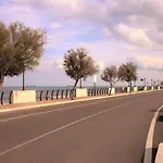 Sea And Fly Home - Camera Privata In Villa Al Mare