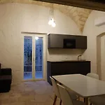 Bari Central Patio
