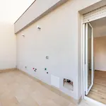 Waterfront Apartment With Seaview Balcony