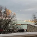 Mirabari