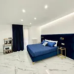 Oltremare Luxury Suites