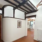 Classy Apartment - Bari Centro