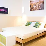 Suite N.2 500Mt Da Policlinico/10Min Da Stazione