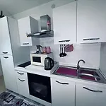 Rose\'S House