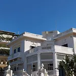Casa Mistral