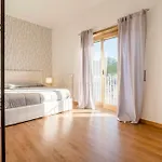 Stella - Central Apartment