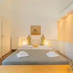 Suite Dell\'Abate By Apulia Accommodation
