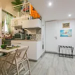 Little Havana Apartment By Wonderful Italy