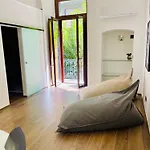 Suite169 Black
