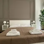 Quintino Sella Suites