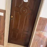 Maya\'S Sweet Home