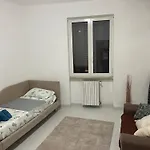 Fiore Apartment