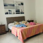 Casa Rosy, Come A Casa Tua
