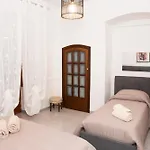 Tonia\'S Mansion