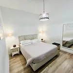 Bellhome 3 - Elegante Appartamento Nel Centro Di Bari