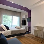 Me Too - Exclusive Apartments