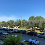 Af Apartments Faraone