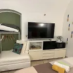 Casa Di Flora Tipico Bari