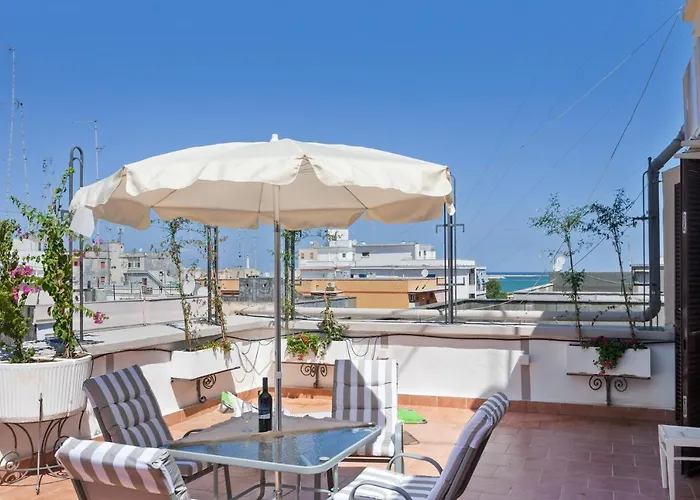 La Bella Vista Bari Sea View Terrace Flat