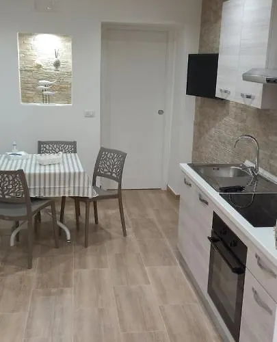 Come Nelle Favole Home