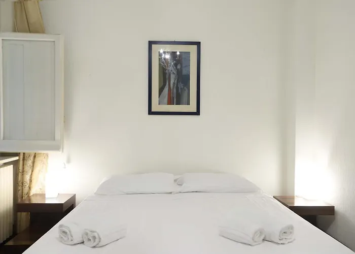 Clorinda\'S Rooms