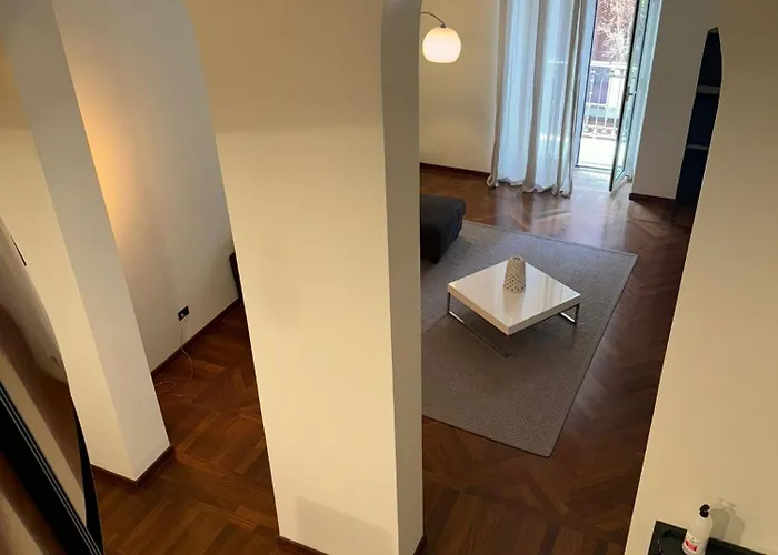 Roberto Exclusive Suite
