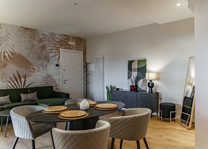 Mc Luxury Apt With Free Parking In Poggiofranco