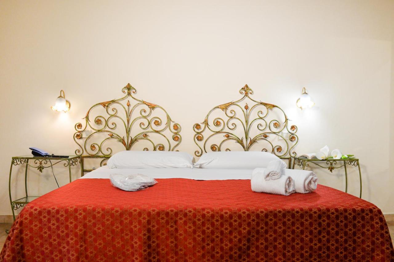 Hotel City 2* Bari