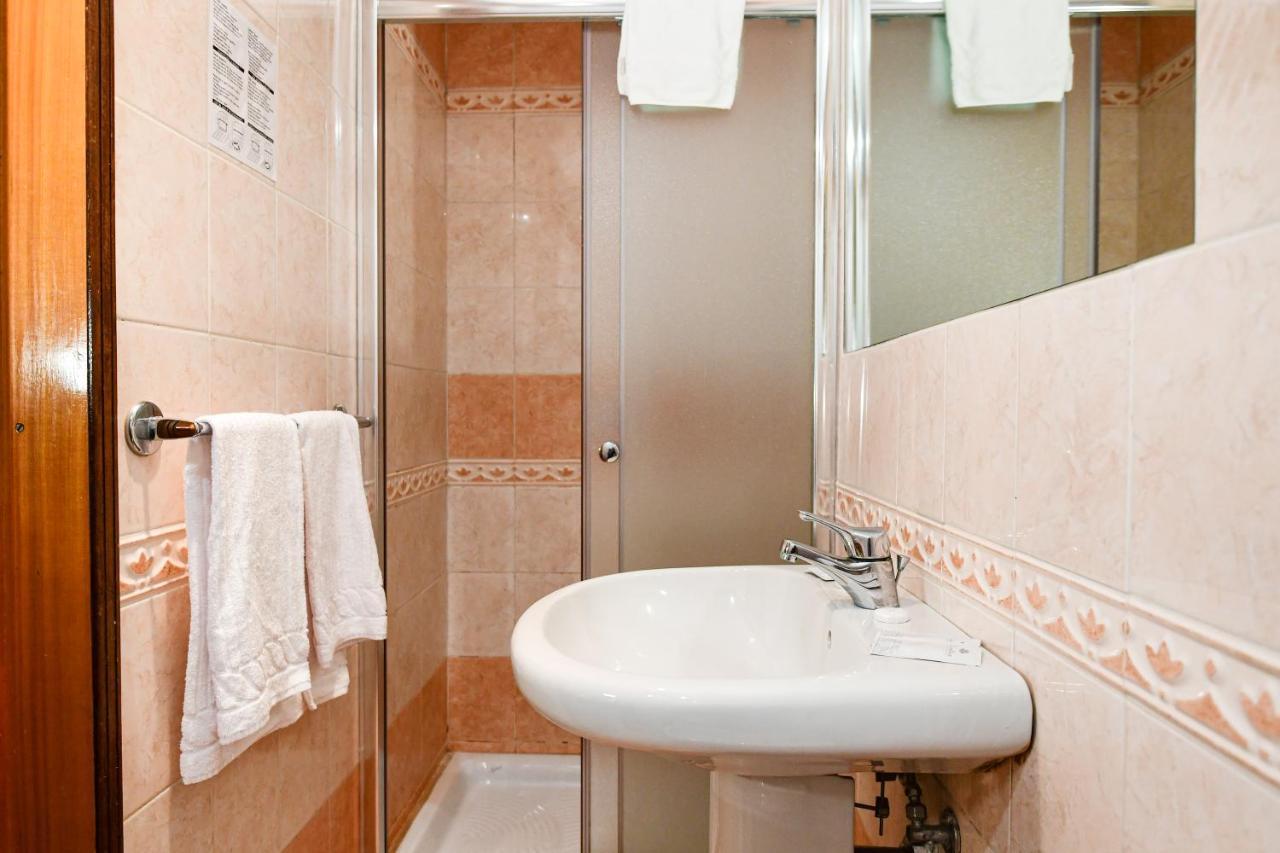Hotel City Hotel 2*