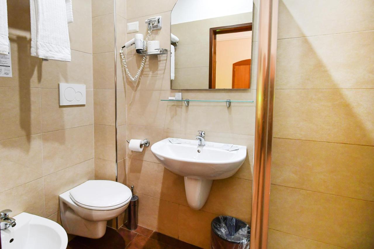Hotel City 2* Bari