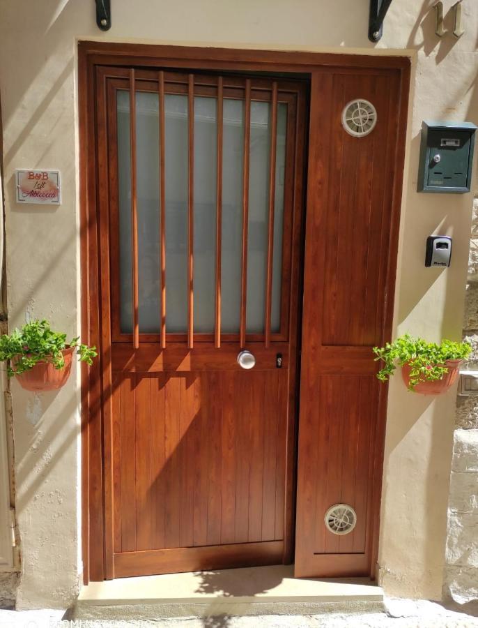 Loft Albicocca Nocleg ze śniadaniem Bari