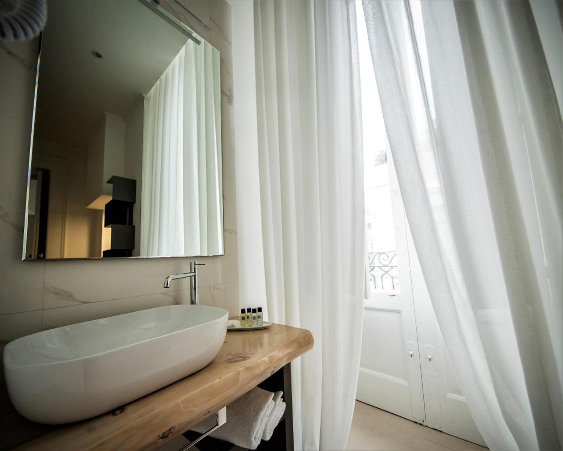 102 Bed & Breakfast Bari