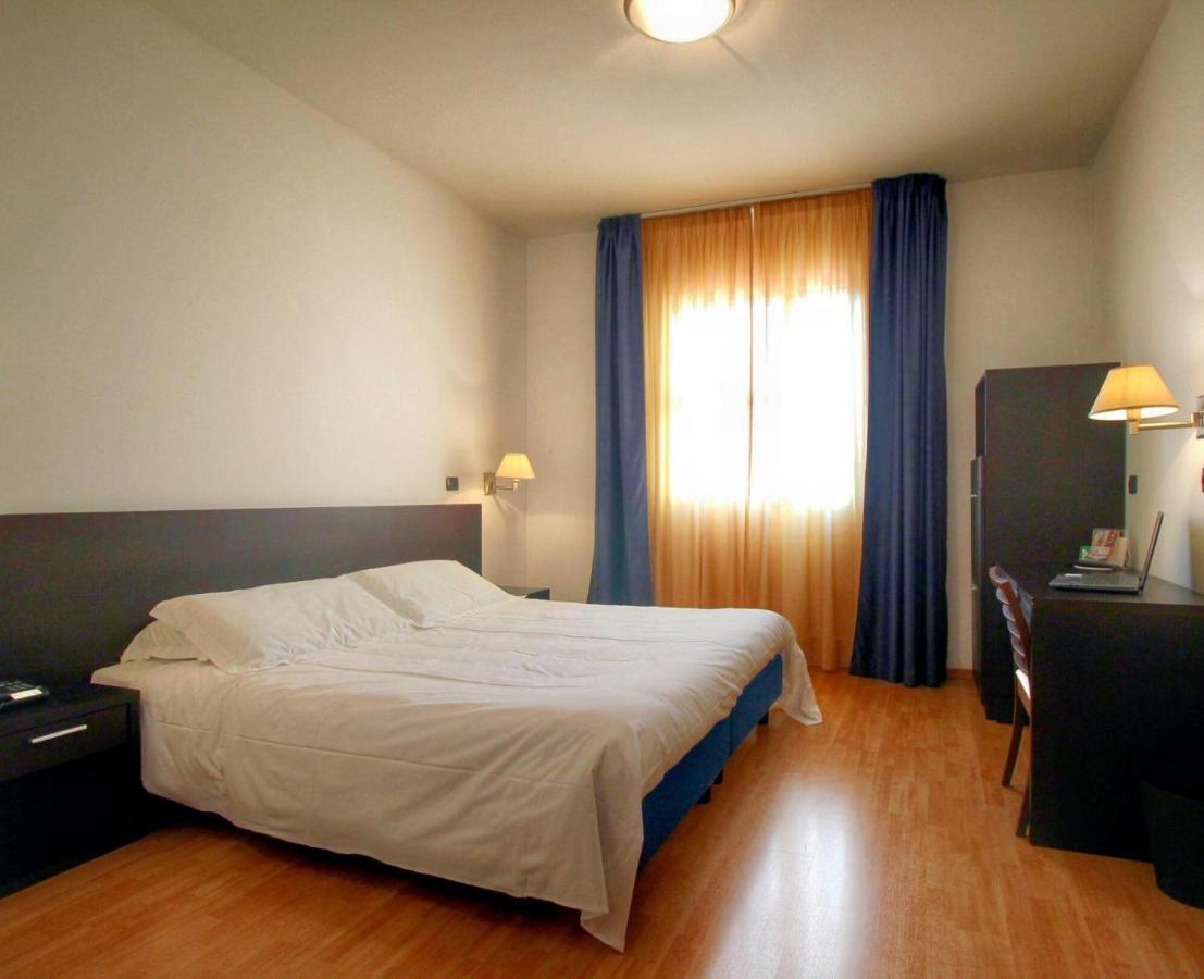 Majesty Hotel Bari