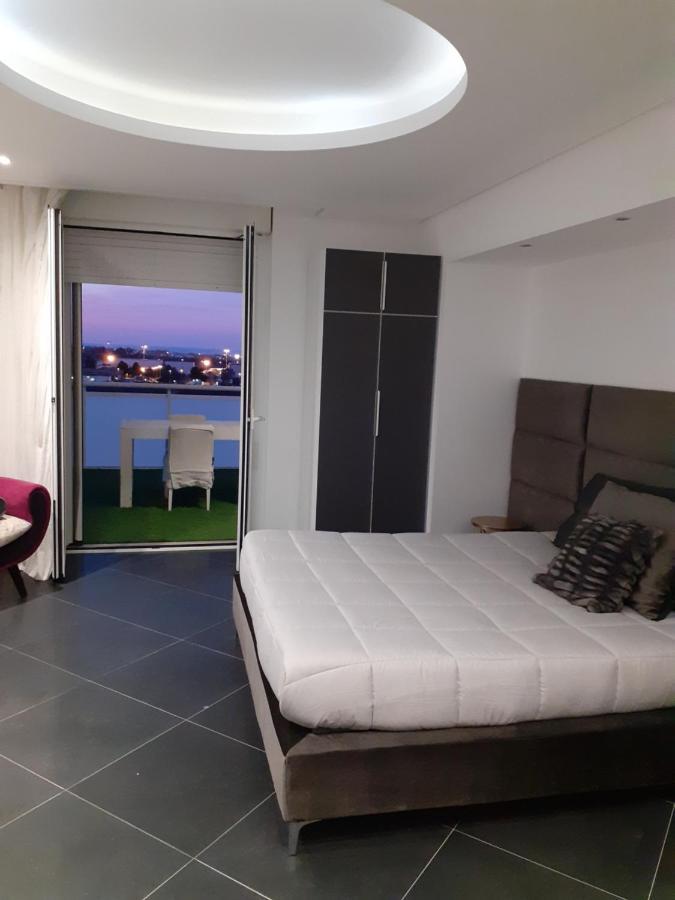 Nocleg ze śniadaniem Airport Deluxe *