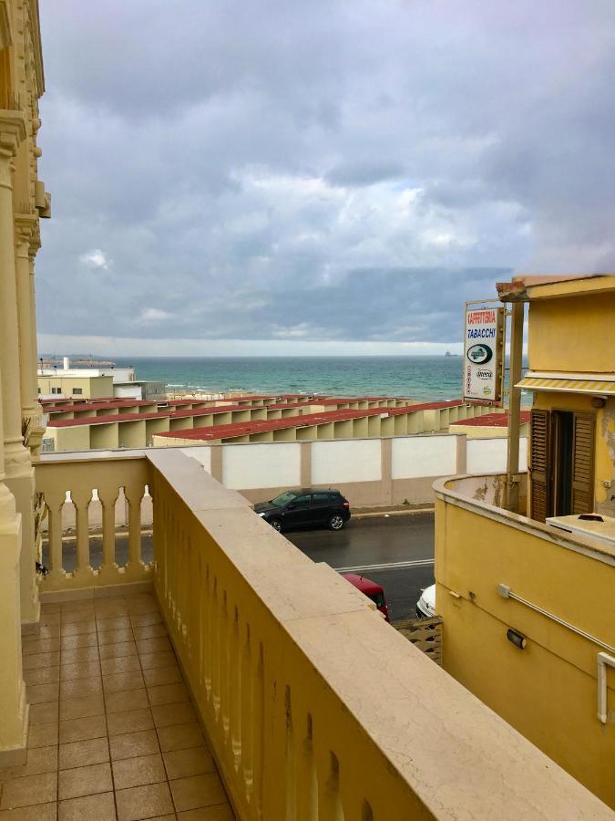 Apartment Di Fronte Al Mare By Apulia