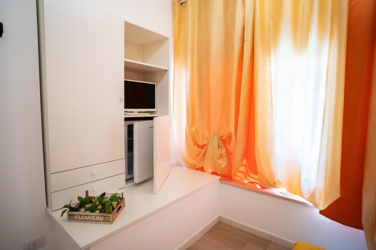 Bed & Breakfast L' Angolo Dei Poeti - Bari
