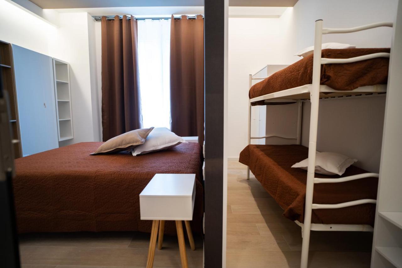 Bed & Breakfast L' Angolo Dei Poeti - Bari
