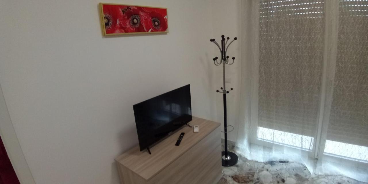 Apartment Station *