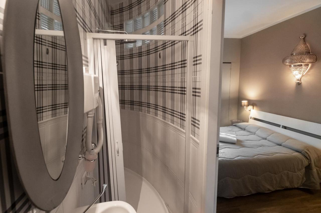 Cconforthotels R&b Cavour Casa de hóspedes 2*