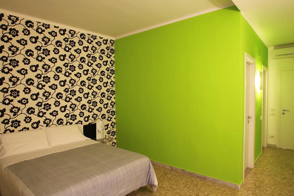 Viasparano Bed & Breakfast *