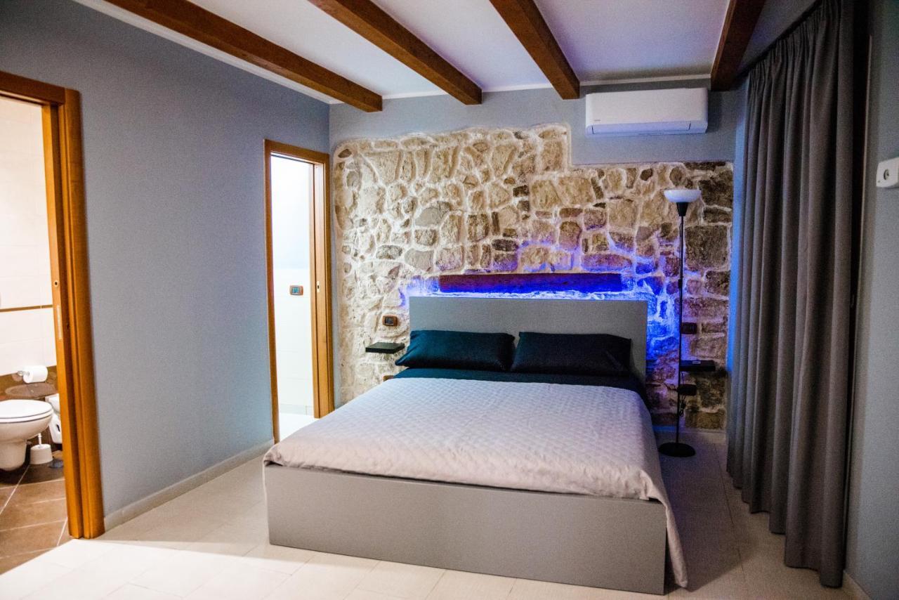 Dimora L'etual Bed & Breakfast *