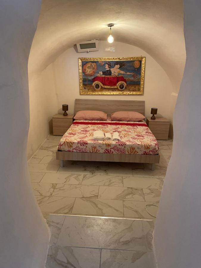 Mory&clary Cave Palese Airport *