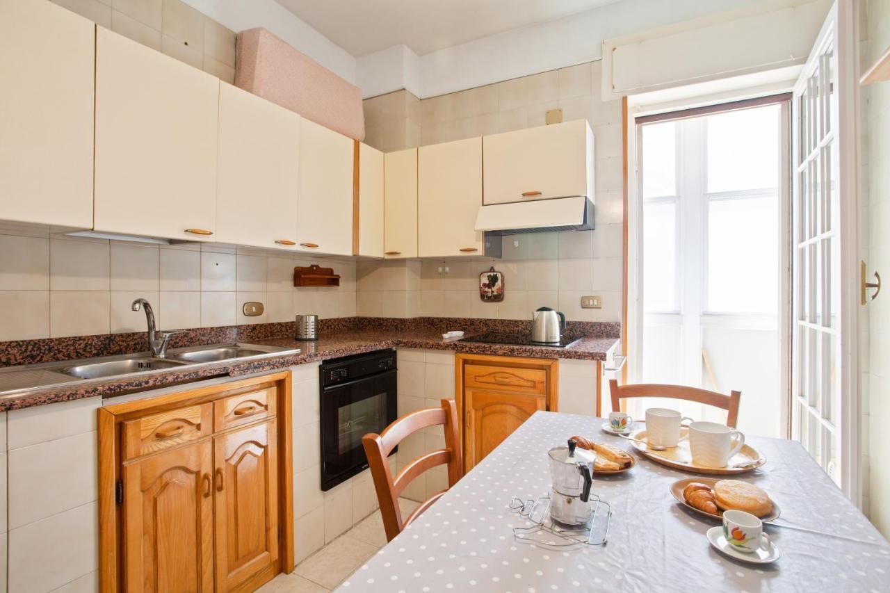Pane & Pomodoro Roomy Flat Apartment