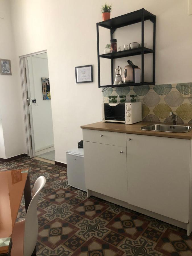 Largo Notvalid Bari