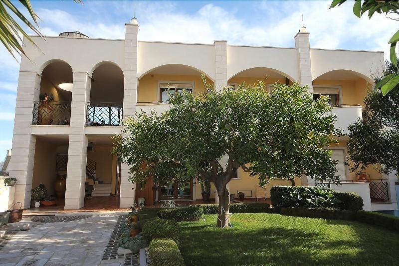 Bed & Breakfast La Rosa Blu 2*