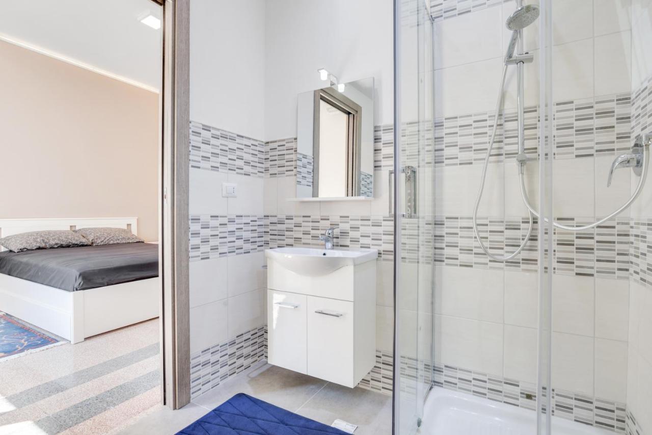La Bella Vista Sea View Terrace Flat Apartment Bari