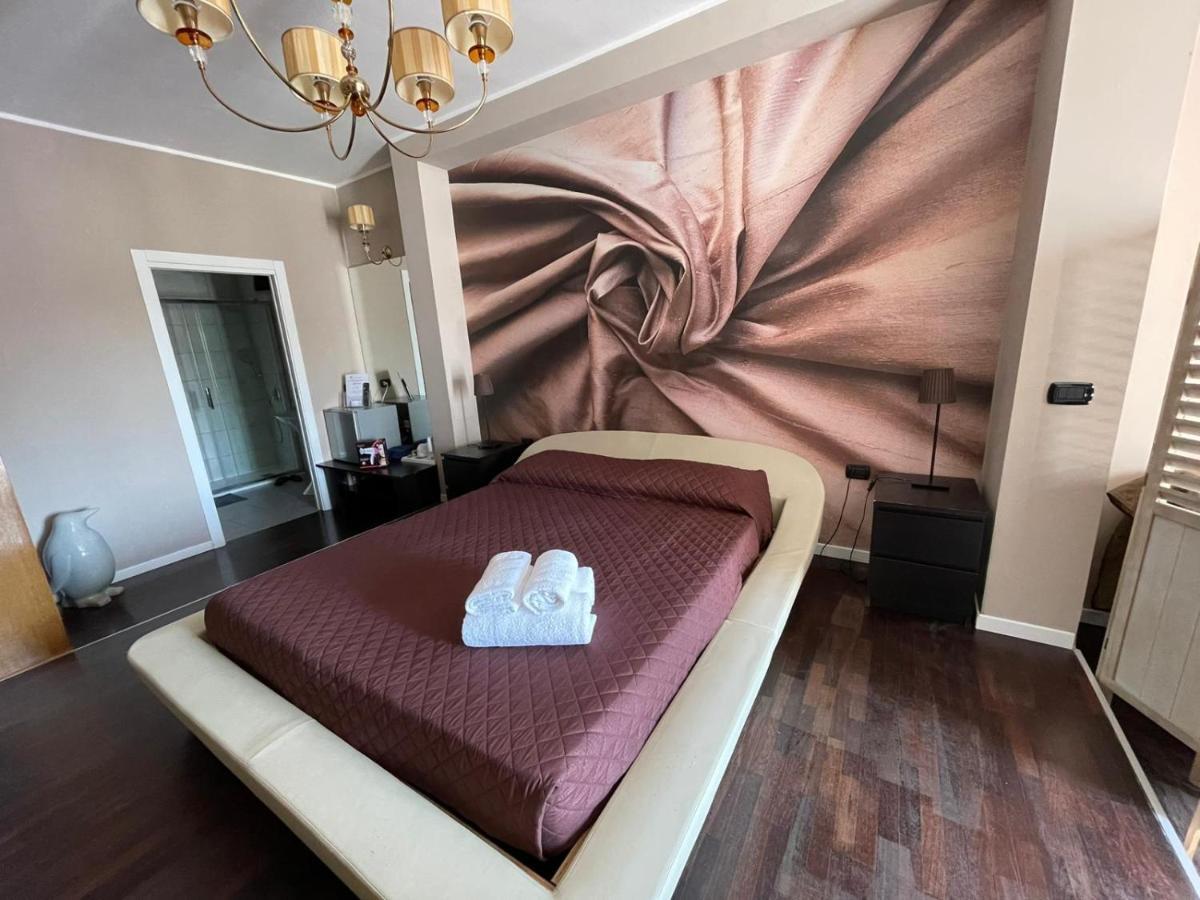 Cconforthotels R&b Cavour Bari