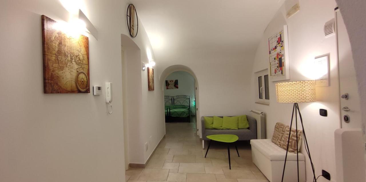 Central Station Apartment Bari