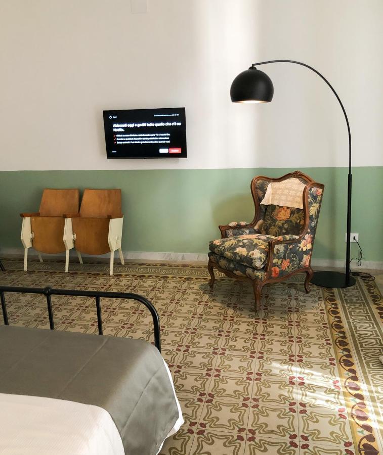 Apartament Caves