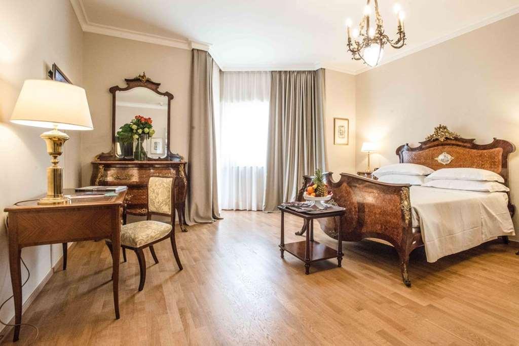 Hotel Palace
